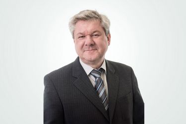 RA Franz Schlenhardt